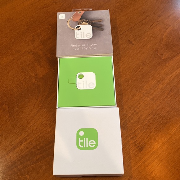 TILE Other Tile Find Your Phone Keys Or Anything New In Original